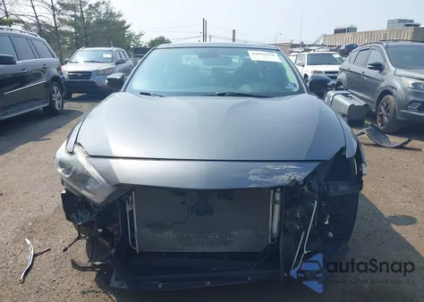 2017 Nissan Maxima 3.5 Platinum z USA, uszkodzony, nr VIN 1N4AA6AP0HC419935